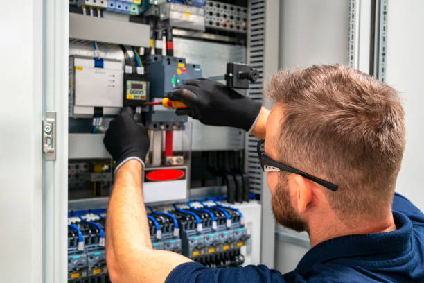 Best Emergency Electrical Repair  in Saranac, MI